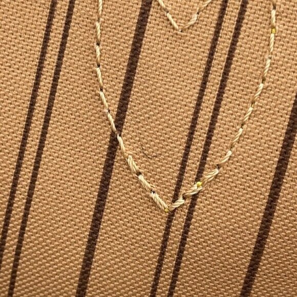 LOUIS VUITTON Neverfull Size GM Monogram Beige M46978 - Picture 10 of 13